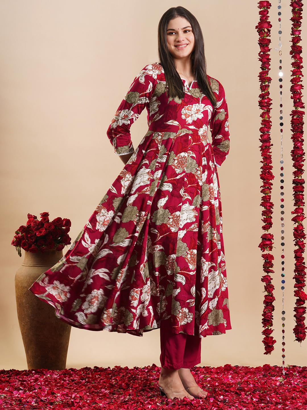 ANNI DESIGNER Women Rayon Blend Kurta & Pant