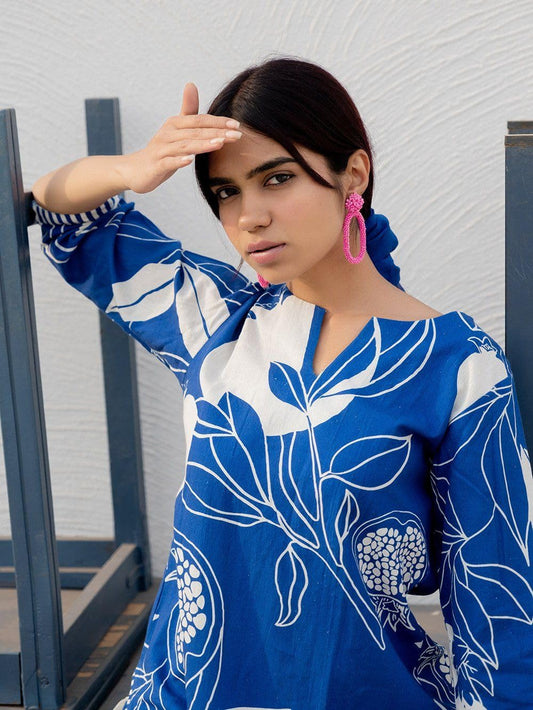 LookMark Cotton Blend Floral Printed Kurti Pant Set