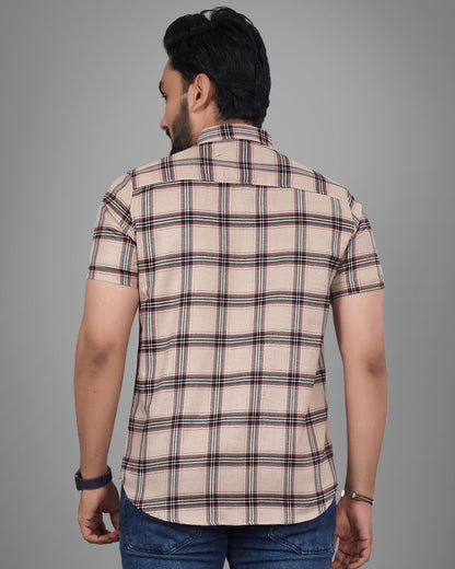 Men Regular Fit Checkered Spread Collar Casual Shirt
