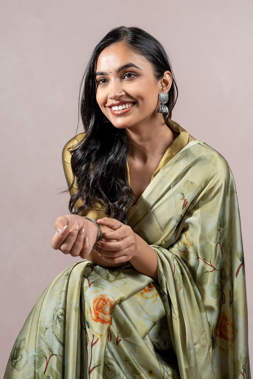Women's Stylish Saree with Blouse Piece