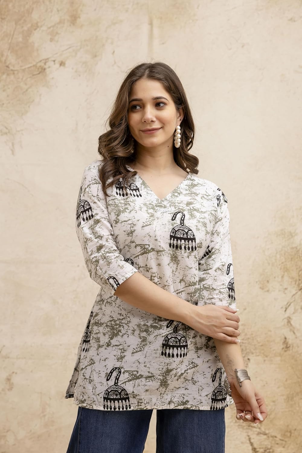 SURHI Women Short Kurti – Stylish, Comfortable & Ethnic