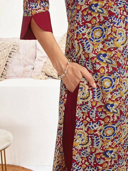 Women's Crepe Printed Kurta with Pant and Dupatta Set