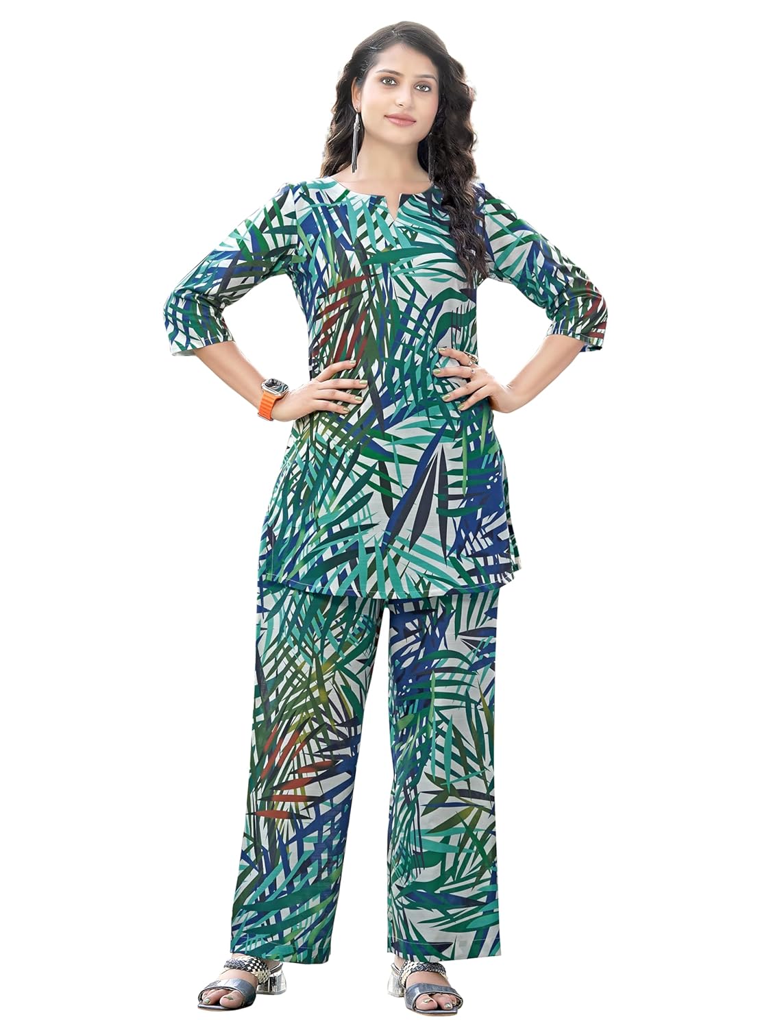 NAINVISH Women's Cotton Blend Green Printed V-Neck