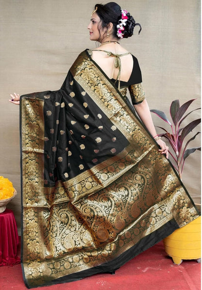 Sugathari Women's Banarasi Saree Pure Kanjivaram Silk Saree