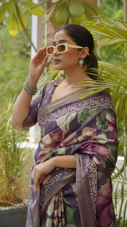 Women's Silk Blend Floral Printed Saree with Blouse Piece