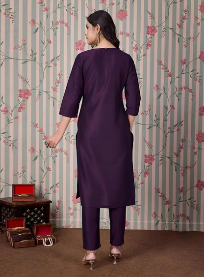 Women's Rayon Solid Plain v Neck Kurta Trouser/Pant Set