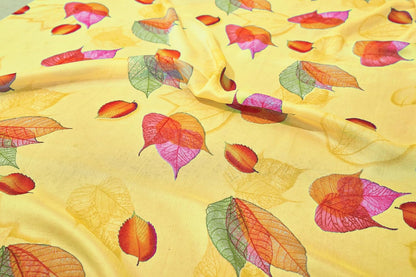FASHION  Floral Printed Saree with Blouse Piece