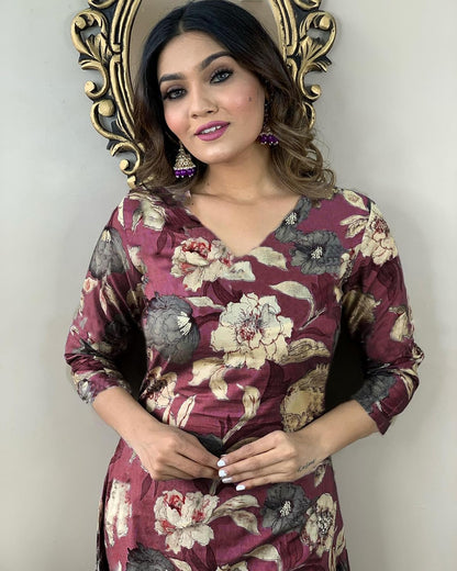 Women's Rayon Blend Straight Printed Kurta with Pant