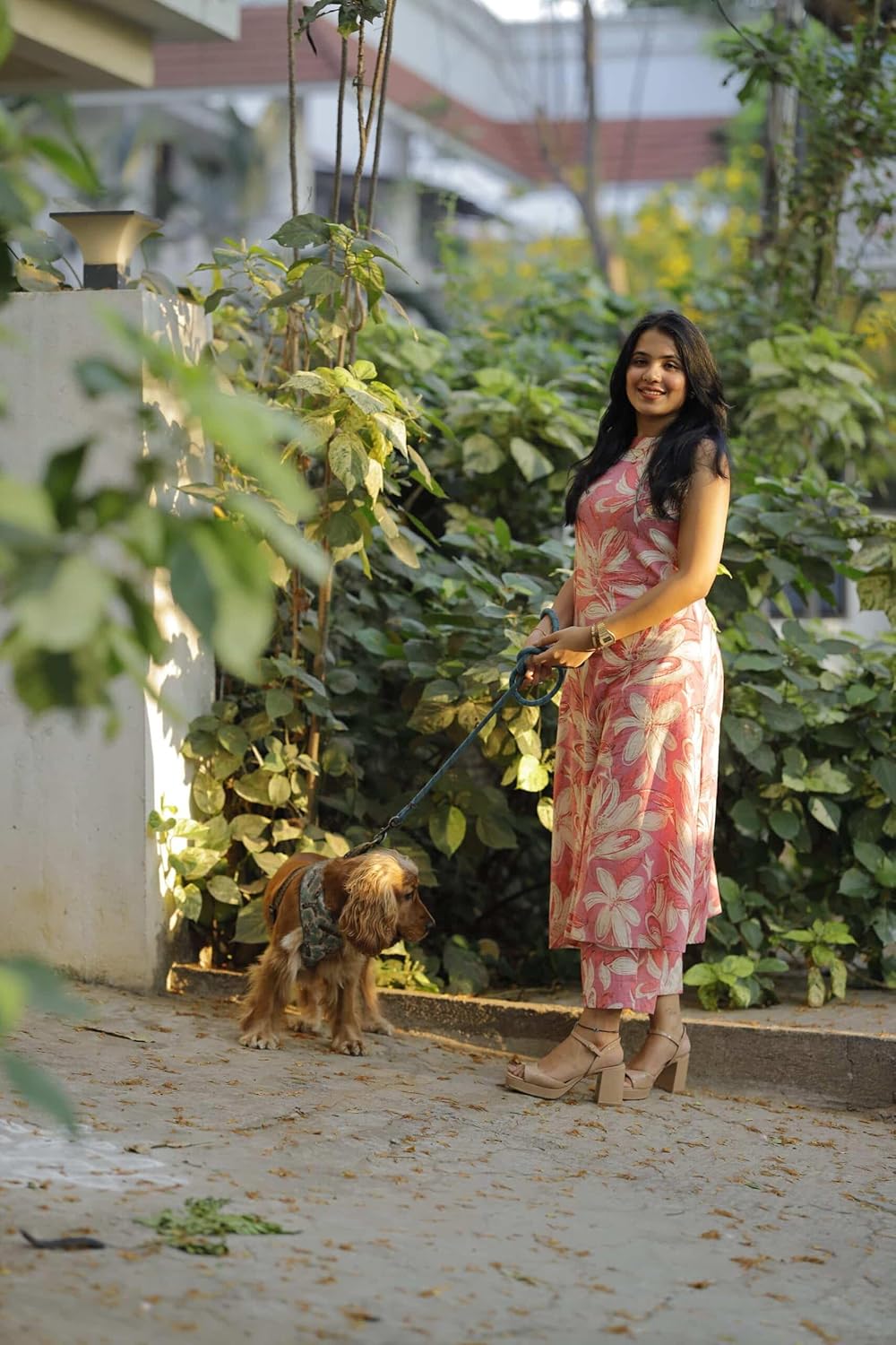 Women's Rayon Blend Straight Printed Kurta with Pant