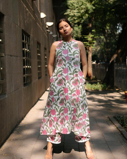 Women's Rayon Blend Straight Block Printed Kurta & Pant