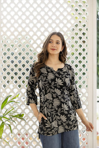 PURSHOTTAM WALA Women Floral Printed Rayon