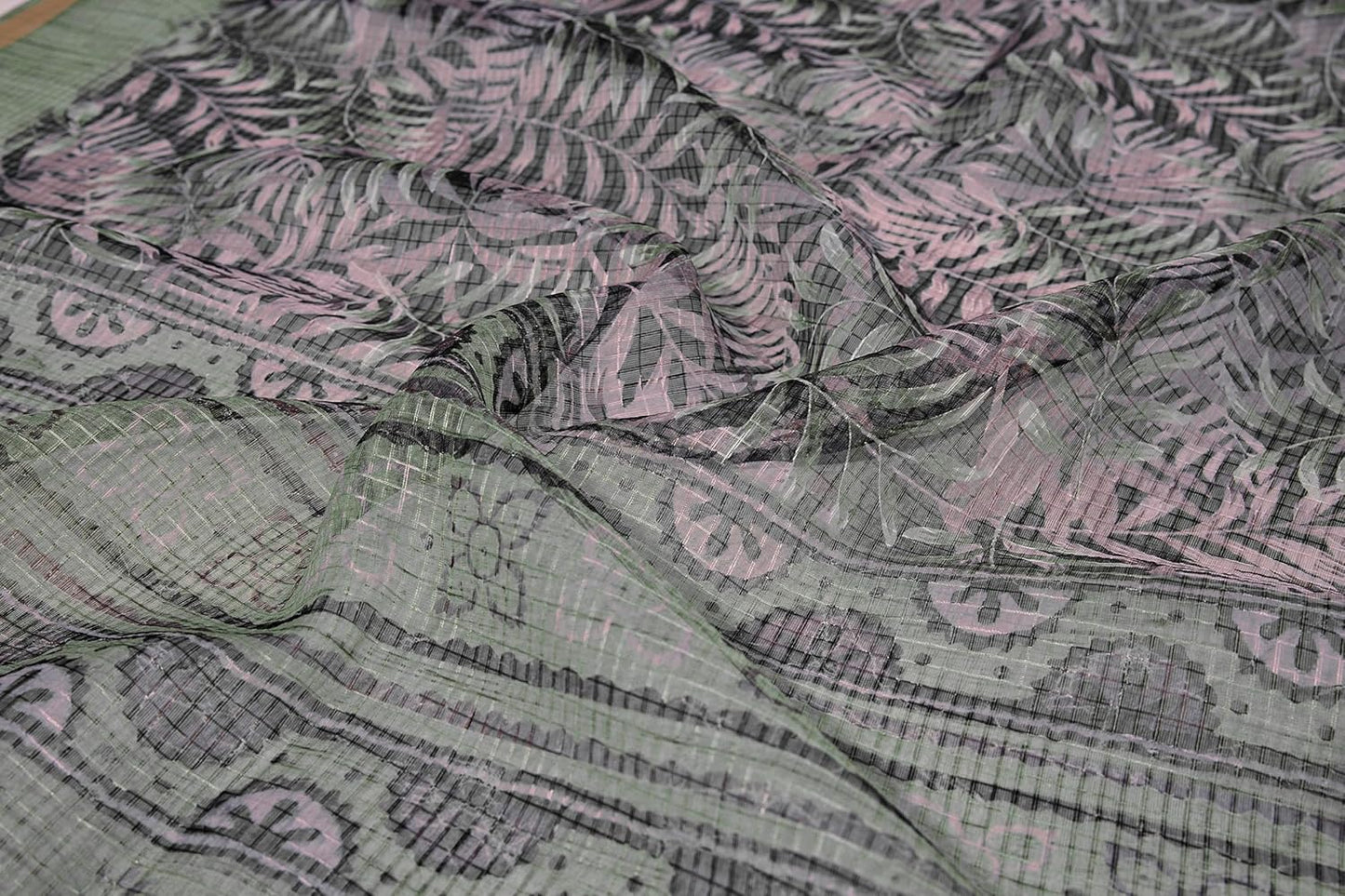 KotaDoriaPolyester Mix Leaf Floral Printed Saree