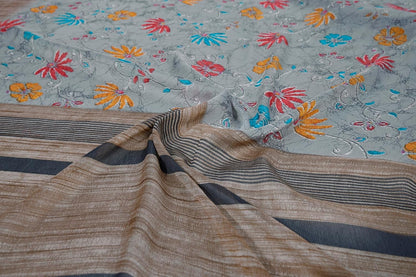 FASHION  Floral Printed Saree with Blouse Piece