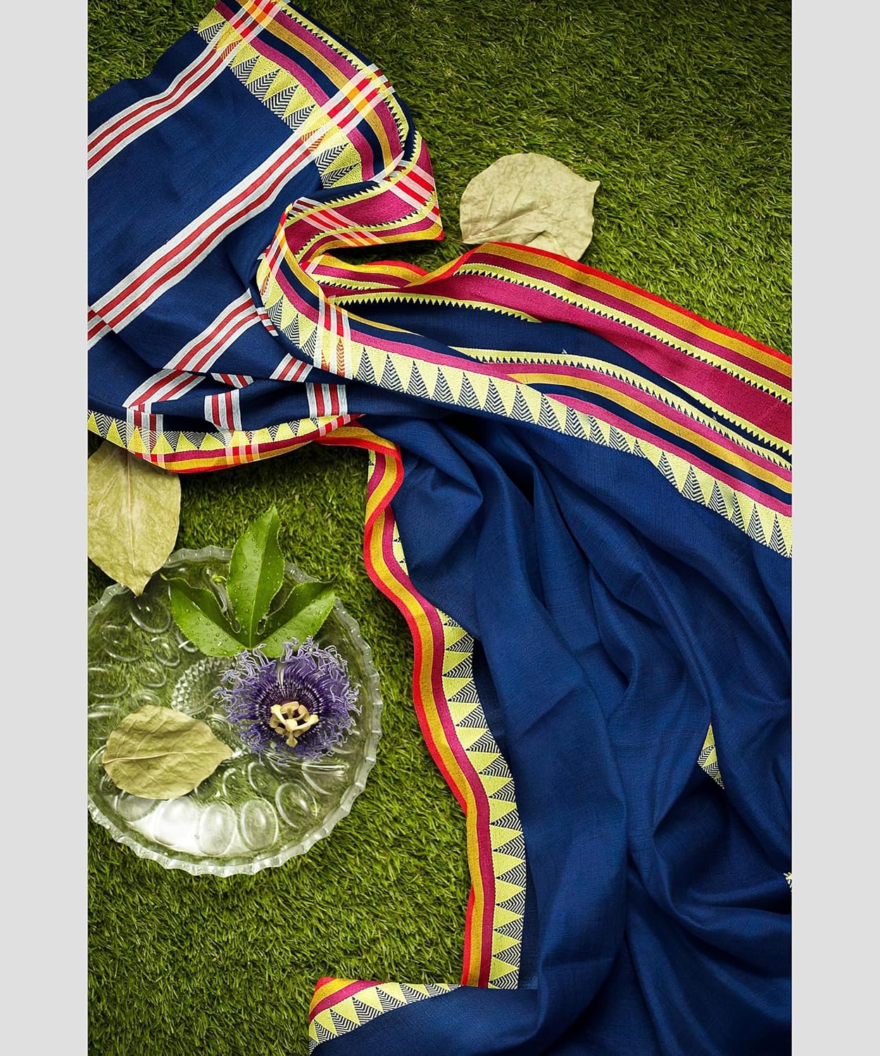 Handloom Saree With Unstitched Running Blouse Piece