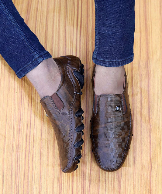 AADI Men's Synthetic Leather Outdoor Casual Loafer - alphahostel.in