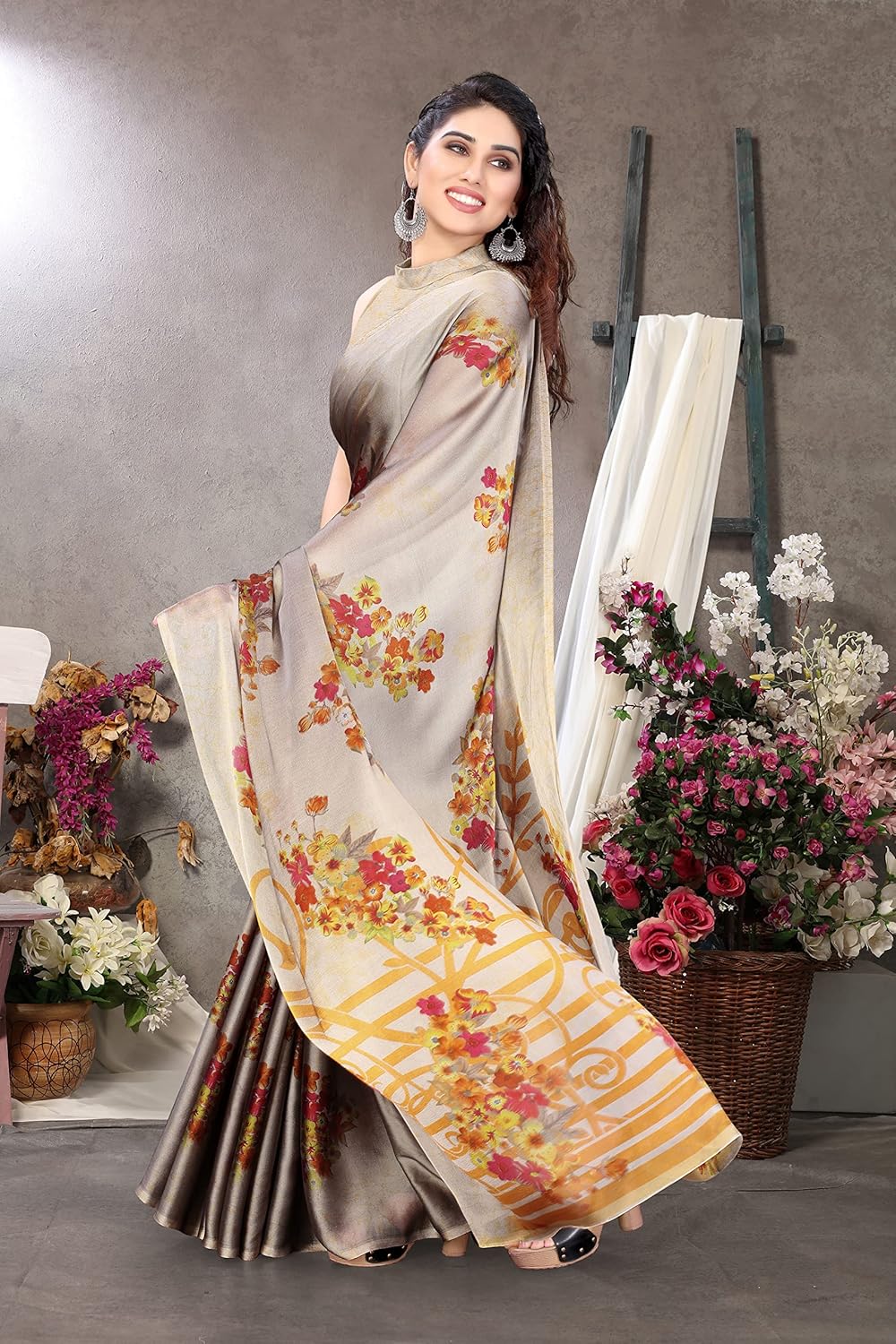 Women's Stylish Saree with Blouse Piece