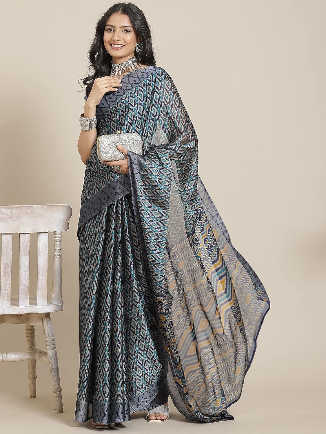 Women's Stylish Chiffon  Print Saree with Blouse Piece