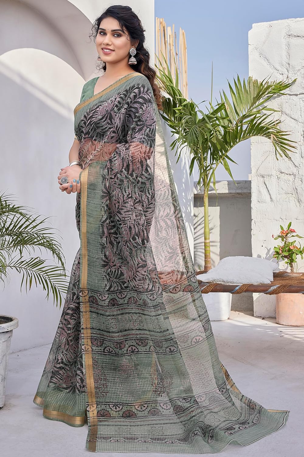 KotaDoriaPolyester Mix Leaf Floral Printed Saree